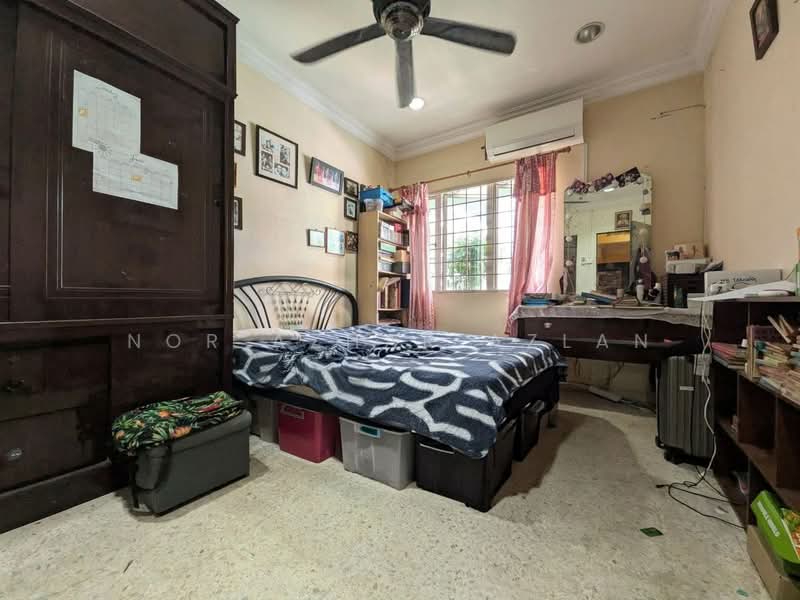Rumah Teres 1 Tingkat untuk Dijual di Bangsar (Kuala Lumpur) - Nor Azhar Azlan - Bedroom - PropertyGuru.com.my