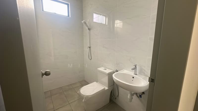 Rumah Teres 1 Tingkat untuk Disewa di Jasin (Melaka) - Mii Ong - Bathroom - PropertyGuru.com.my