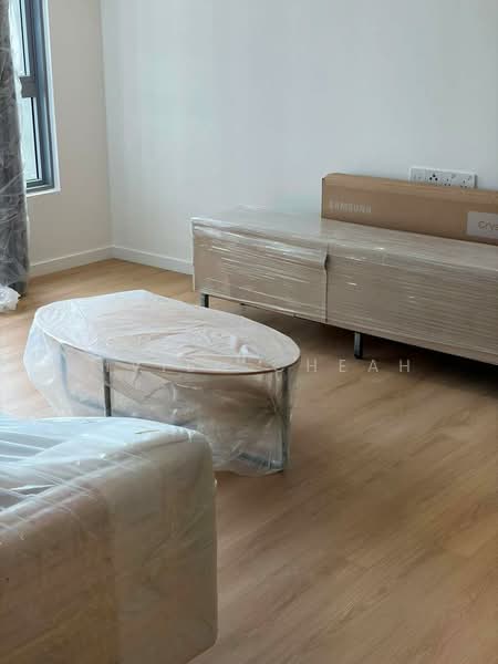 Servis Apartment untuk Disewa di The Meg Serviced Residence - Vivien Cheah - Living Room - PropertyGuru.com.my