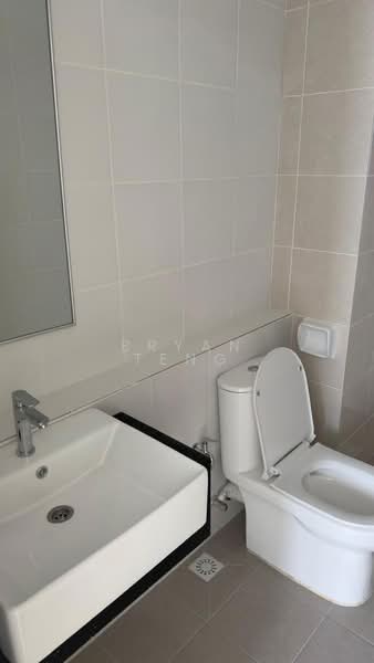 Condominium for Sale at Havana Beach Residences - Bryan Teng - Bathroom - PropertyGuru.com.my