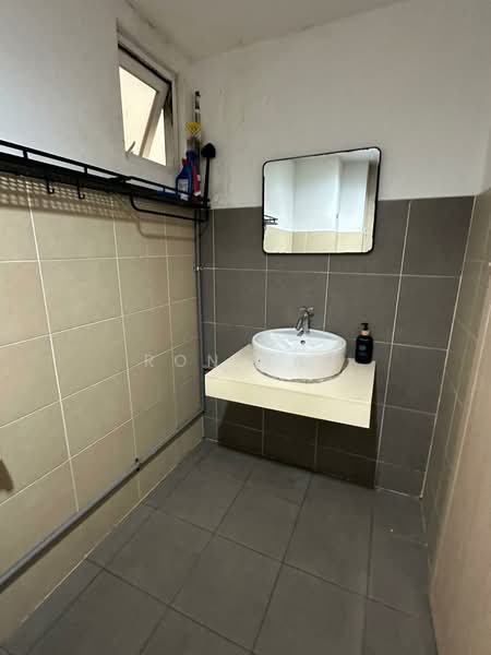 Condominium for Rent at First Residence (Residensi Unggul) - Ron Yap - Bathroom - PropertyGuru.com.my