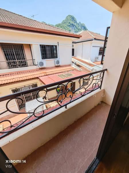 Rumah Berkembar untuk Dijual di Tambun (Perak) - Mandy Phang - Balcony - PropertyGuru.com.my