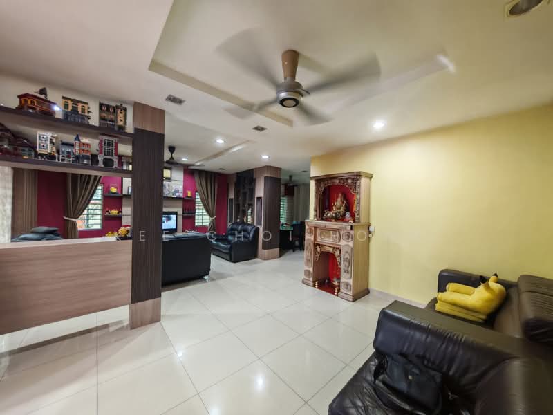 Semi-Detached House for Sale in Taman Sri Intan (Hutan Melintang) - Kee Choi Hong - Living Room - PropertyGuru.com.my