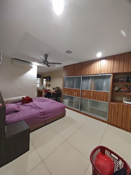 Semi-Detached House for Sale in Taman Sri Intan (Hutan Melintang) - Kee Choi Hong - Bedroom - PropertyGuru.com.my