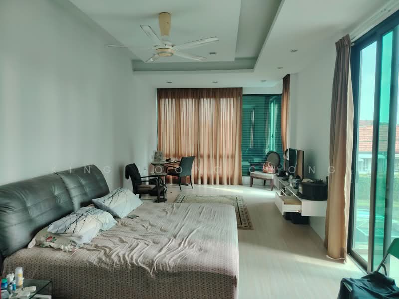 Rumah Banglo untuk Dijual di Petaling Jaya (Selangor) - King Loong Chong - Bedroom - PropertyGuru.com.my