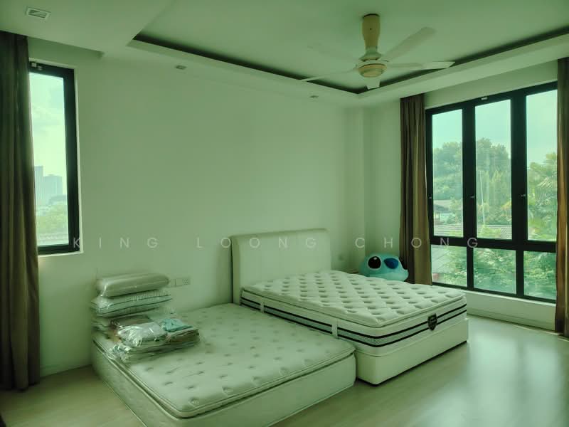 Rumah Banglo untuk Dijual di Petaling Jaya (Selangor) - King Loong Chong - Bedroom - PropertyGuru.com.my