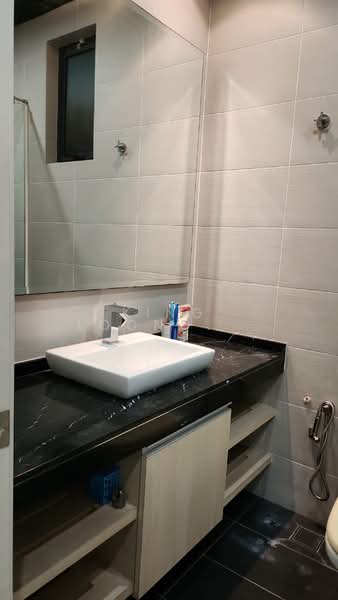 Rumah Banglo untuk Dijual di Petaling Jaya (Selangor) - King Loong Chong - Bathroom - PropertyGuru.com.my