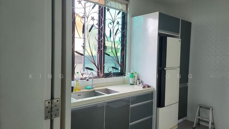 Rumah Banglo untuk Dijual di Petaling Jaya (Selangor) - King Loong Chong - Kitchen - PropertyGuru.com.my