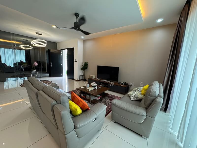 Link Bungalow for Sale in Senibong (Permas Jaya) - Gladys Wong - Living Room - PropertyGuru.com.my
