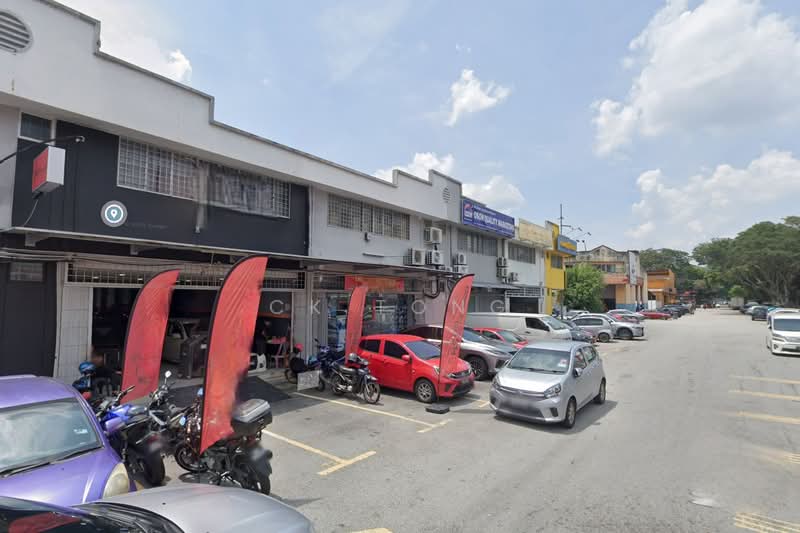 Kilang untuk Disewa di Taman Industri Bolton (Batu Caves) - CK Tong - Exterior - PropertyGuru.com.my