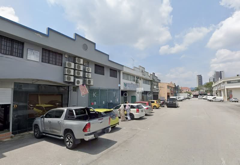 Kilang untuk Disewa di Taman Industri Bolton (Batu Caves) - CK Tong - Exterior - PropertyGuru.com.my