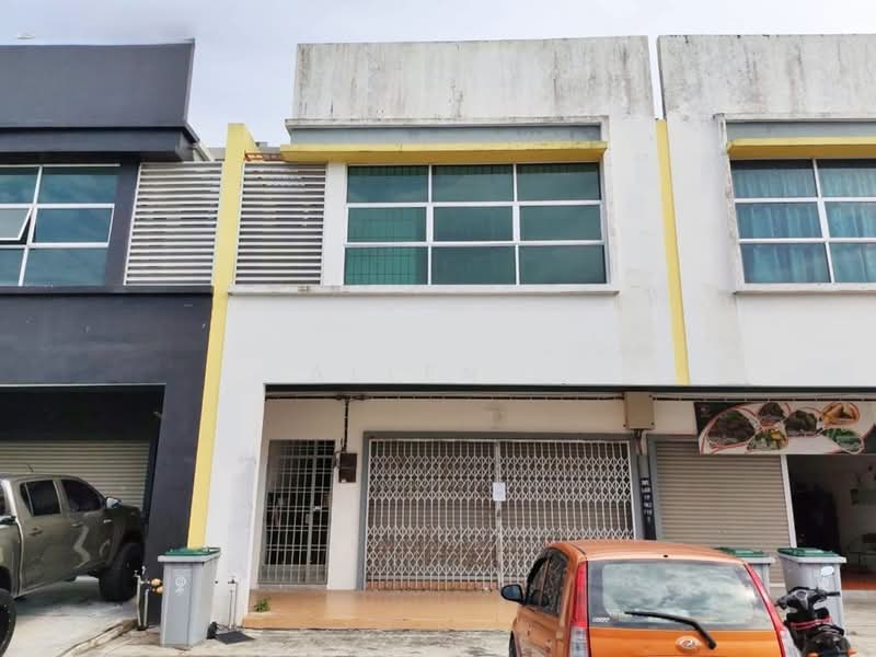 Kedai / Pejabat untuk Dijual di Taman Pura Kencana (Batu Pahat) - Allen . - Exterior - PropertyGuru.com.my