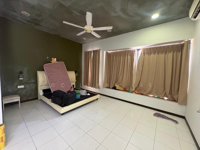 Rumah Teres 2 Tingkat untuk Dijual di Teluk Kumbar (Penang) - Jocellynn Lee - PropertyGuru.com.my