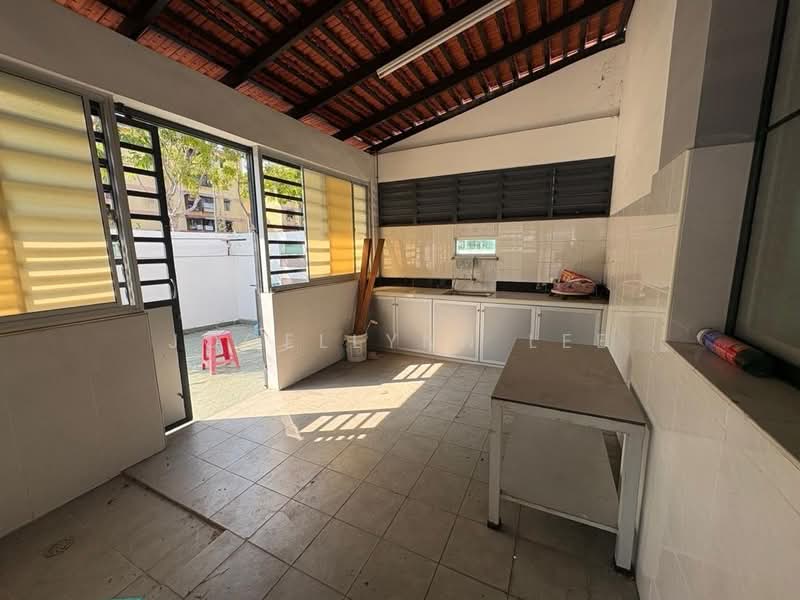 Rumah Teres 2 Tingkat untuk Dijual di Teluk Kumbar (Penang) - Jocellynn Lee - PropertyGuru.com.my