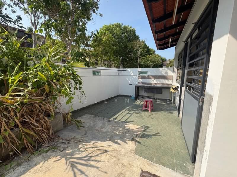 Rumah Teres 2 Tingkat untuk Dijual di Teluk Kumbar (Penang) - Jocellynn Lee - PropertyGuru.com.my