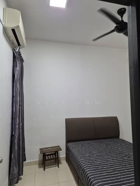 Rumah Teres 2.5 Tingkat untuk Disewa di Taman Scientex Senai (Senai) - Nick Low - Bedroom - PropertyGuru.com.my