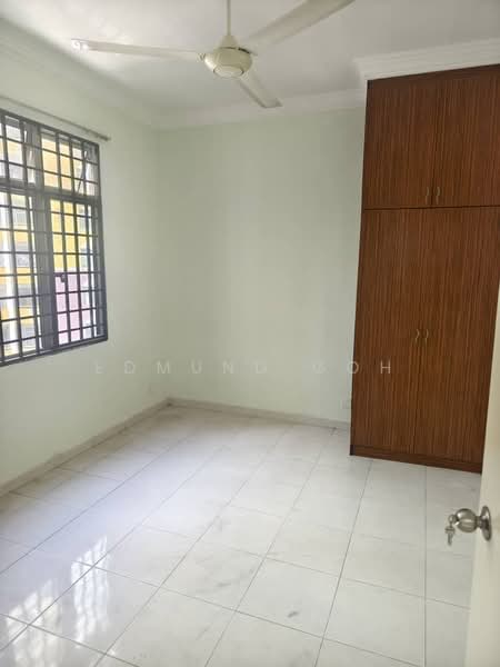 Pangsapuri untuk Disewa di Pangsapuri Lagoon Perdana - Edmund Goh - Bedroom - PropertyGuru.com.my