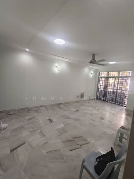 Pangsapuri untuk Disewa di Pangsapuri Lagoon Perdana - Edmund Goh - Living Room - PropertyGuru.com.my