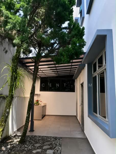 Semi-Detached House for Sale in Taman Gaya (Ulu Tiram) - Vincent Lim - PropertyGuru.com.my
