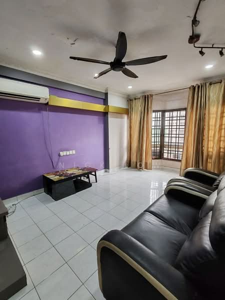 Kondominium untuk Disewa di Dwi Mahkota - Nick Low - Living Room - PropertyGuru.com.my