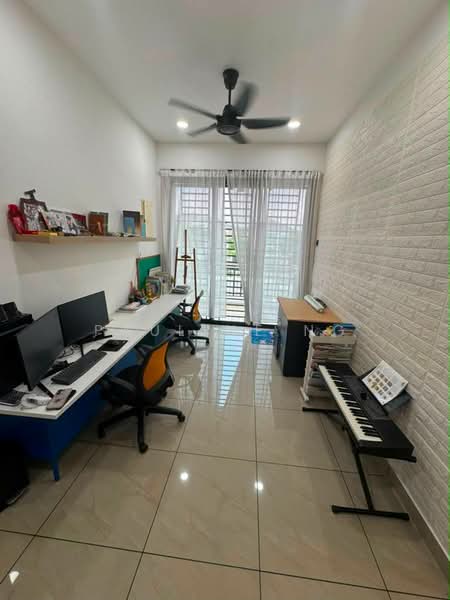 Cluster House for Sale in Johor Bahru (Johor) - Pauline Ng - Study - PropertyGuru.com.my