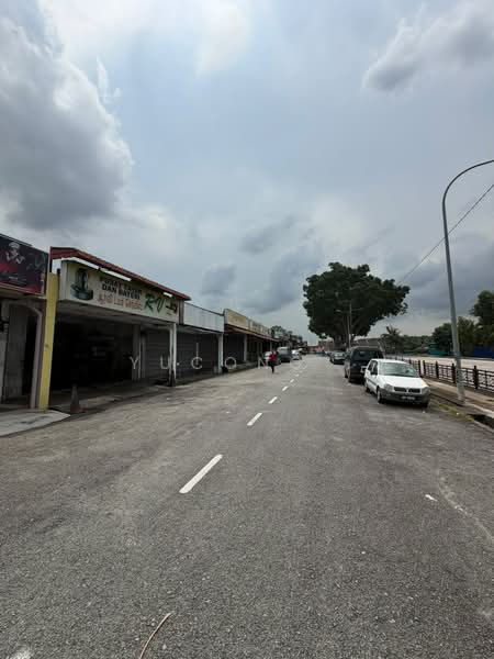 Shop for Sale in Taman Teratai (Kulai) - Yucong . - Exterior - PropertyGuru.com.my