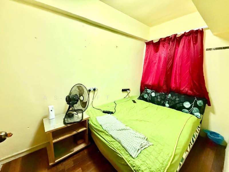 Kondominium untuk Dijual di Le Jardine Condominium - Ashraff Daniel - Bedroom - PropertyGuru.com.my