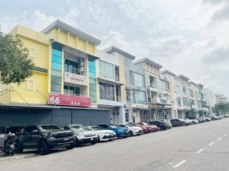 Shop for Sale in Taman Molek (Johor Bahru) - Bee Ng - Exterior - PropertyGuru.com.my