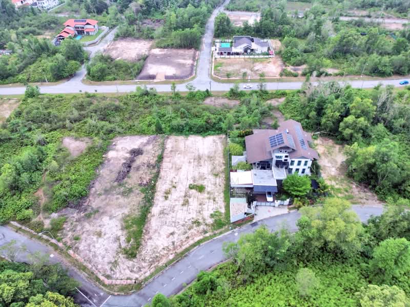 Residential Land for Sale in Bandar Bukit Mahkota (Bangi) - Herman Sazwan Nor Rahim - Drone - PropertyGuru.com.my