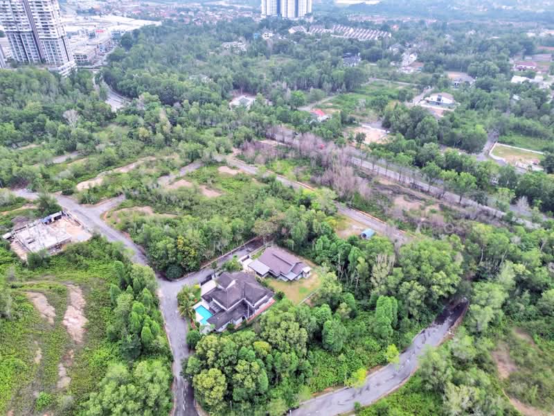 Residential Land for Sale in Bandar Bukit Mahkota (Bangi) - Herman Sazwan Nor Rahim - Drone - PropertyGuru.com.my