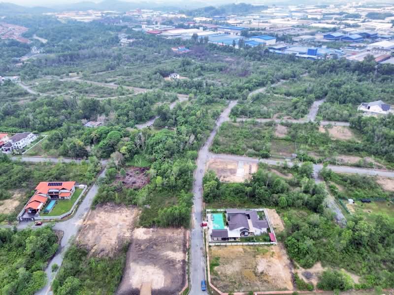 Residential Land for Sale in Bandar Bukit Mahkota (Bangi) - Herman Sazwan Nor Rahim - Drone - PropertyGuru.com.my