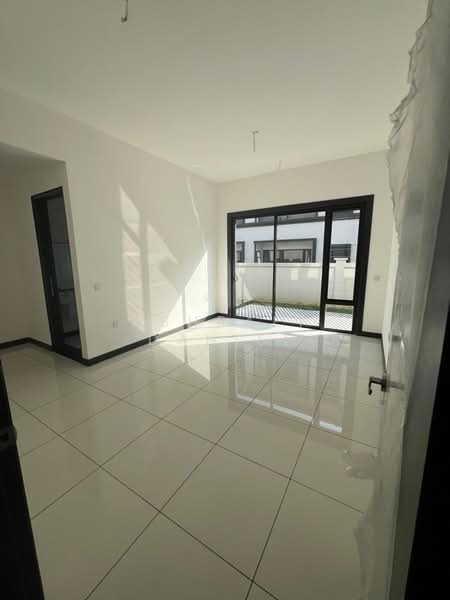Semi-Detached House for Sale in Elmina (Shah Alam) - Ashraff Daniel - PropertyGuru.com.my