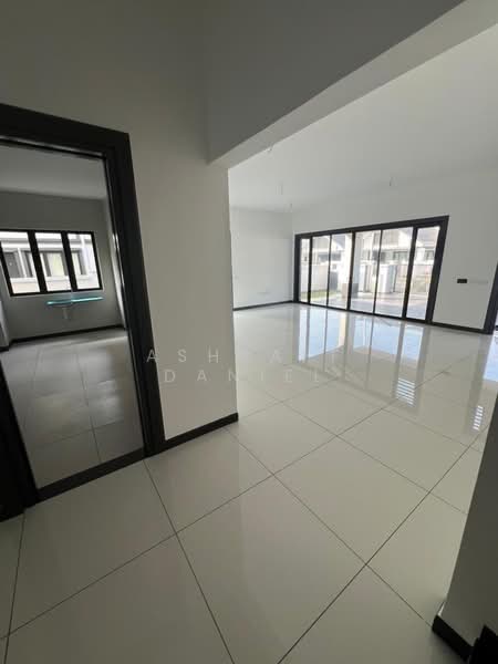 Semi-Detached House for Sale in Elmina (Shah Alam) - Ashraff Daniel - PropertyGuru.com.my
