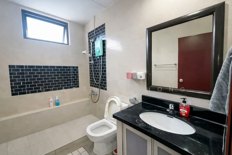 Service Residence for Rent at The Heritage Residence - Clarence Chong - Bathroom - PropertyGuru.com.my