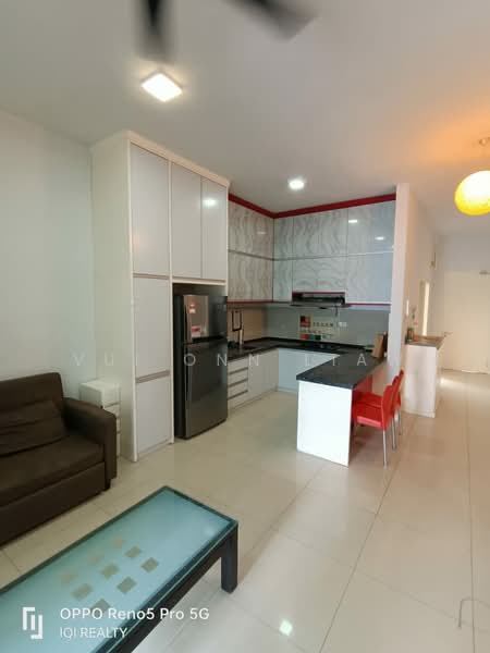 Servis Apartment untuk Disewa di The Loft @ KK Times Square - Vui Onn Liaw - Living Room - PropertyGuru.com.my