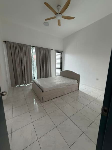 Rumah Berkembar untuk Disewa di Johor Bahru (Johor) - Pauline Ng - Bedroom - PropertyGuru.com.my
