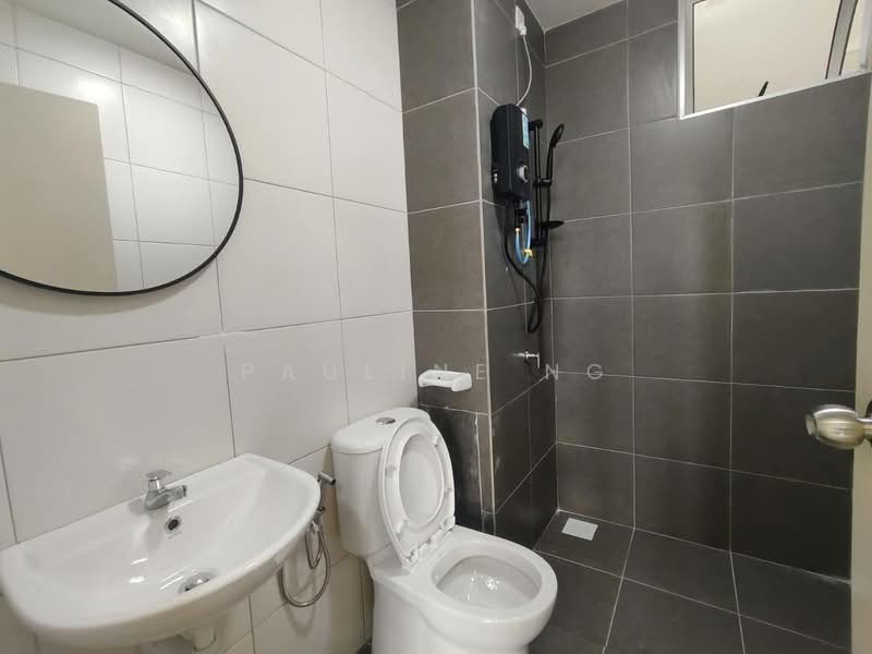 Pangsapuri untuk Disewa di Sierra Heights (Residensi Siera Perdana) - Pauline Ng - Bathroom - PropertyGuru.com.my