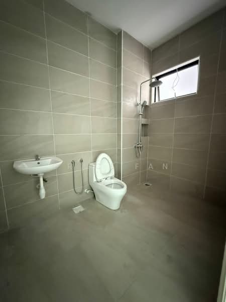 Rumah Kluster untuk Dijual di Taman Tasik Indah (Kluang) - Grace Fan - PropertyGuru.com.my