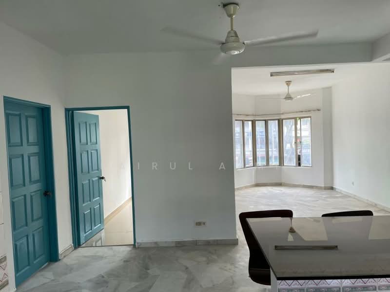 Pangsapuri untuk Dijual di Pangsapuri Jaya - Hairul Azmi - Living Room - PropertyGuru.com.my