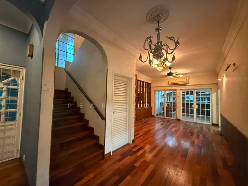 Bungalow for Sale in Usj 5 (Subang Jaya) - Pearly Gan - Living Room - PropertyGuru.com.my