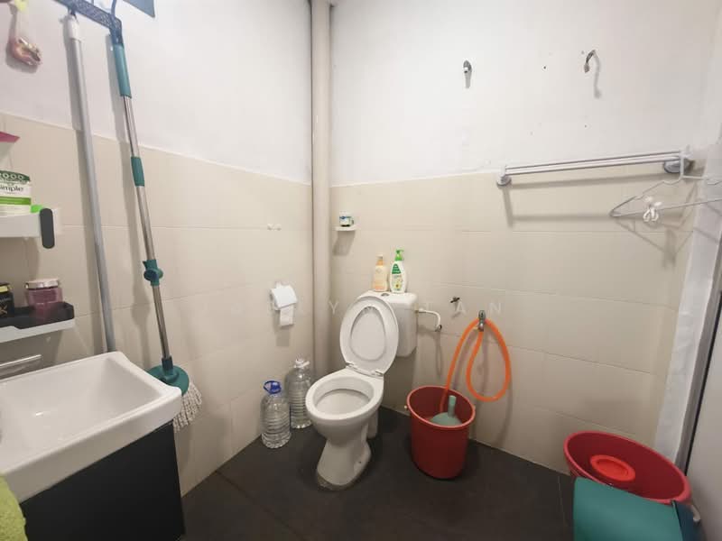Rumah Teres 2 Tingkat untuk Dijual di Taman Sierra Perdana (Masai) - Jaslyn Tan - Bathroom - PropertyGuru.com.my