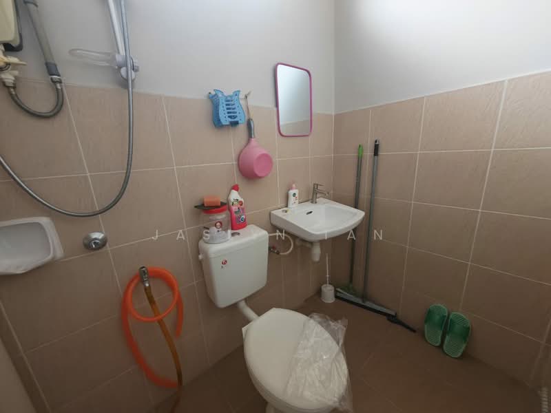 Rumah Teres 2 Tingkat untuk Dijual di Taman Sierra Perdana (Masai) - Jaslyn Tan - Bathroom - PropertyGuru.com.my
