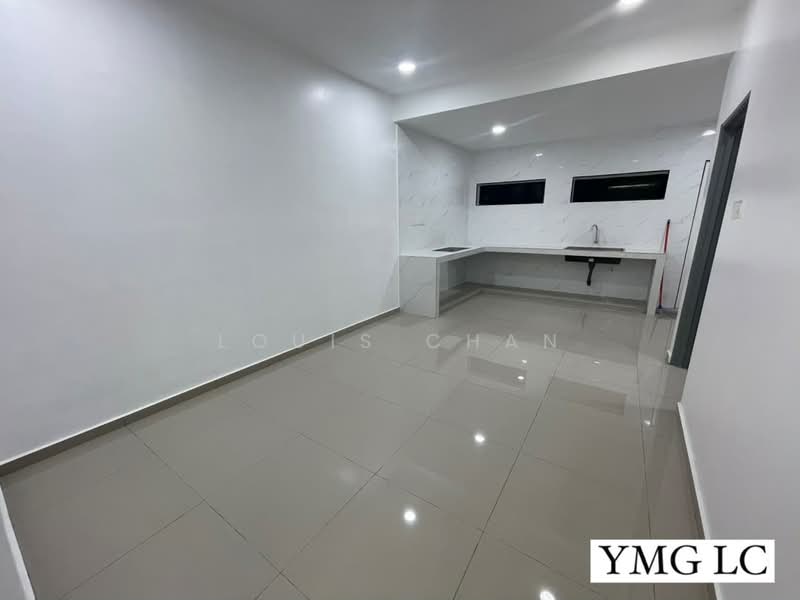 2-storey Terraced House for Sale in Taman Gembira (Klang) - Louis Chan - Kitchen - PropertyGuru.com.my