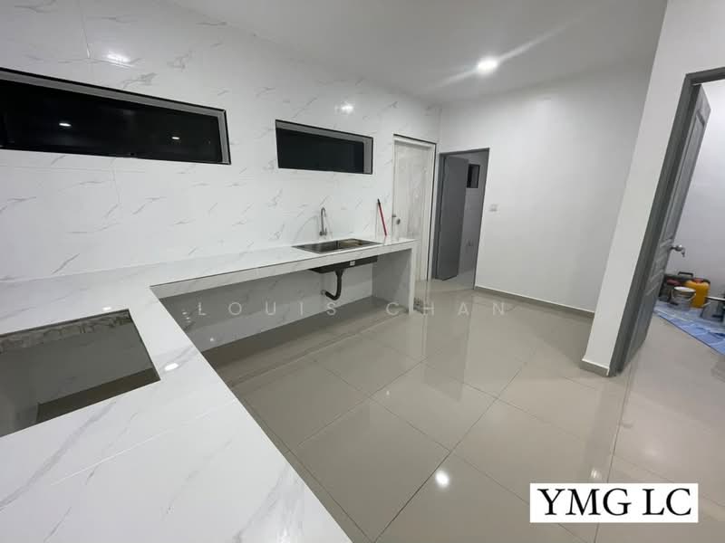 2-storey Terraced House for Sale in Taman Gembira (Klang) - Louis Chan - Kitchen - PropertyGuru.com.my