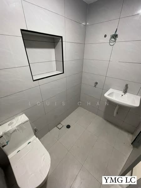 2-storey Terraced House for Sale in Taman Gembira (Klang) - Louis Chan - Bathroom - PropertyGuru.com.my