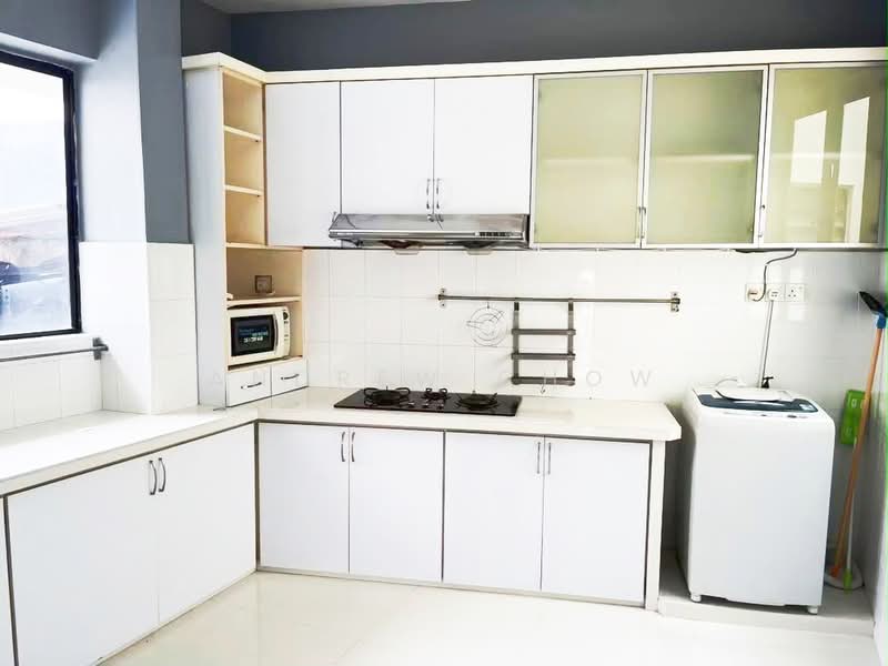 Pangsapuri untuk Disewa di Villa Batu Bukit - Andrew Chow - Kitchen - PropertyGuru.com.my
