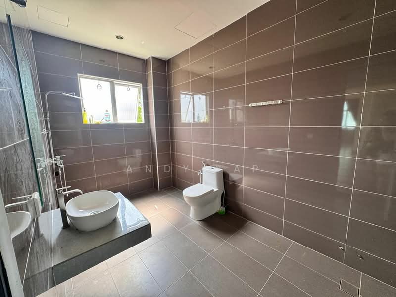 Bungalow for Sale in Rawang (Selangor) - Andy Yap - PropertyGuru.com.my
