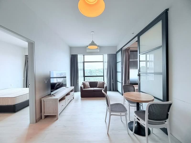 Servis Apartment untuk Disewa di Jesselton Quay CityPads - Vui Onn Liaw - Living Room - PropertyGuru.com.my