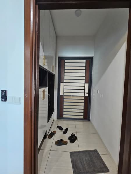Condominium for Rent at Queens Residences Q1 @ Queens Waterfront - Shirley Teh - Entrance - PropertyGuru.com.my