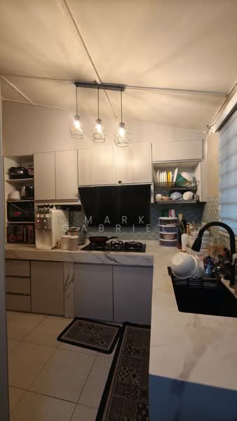Rumah Teres 1.5 Tingkat untuk Dijual di Seksyen 7 (Kota Damansara) - Mark Gabriel - Kitchen - PropertyGuru.com.my